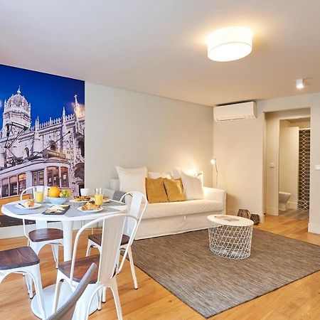 Modern Apartment Bica Dos Olhos Lisbon Room photo