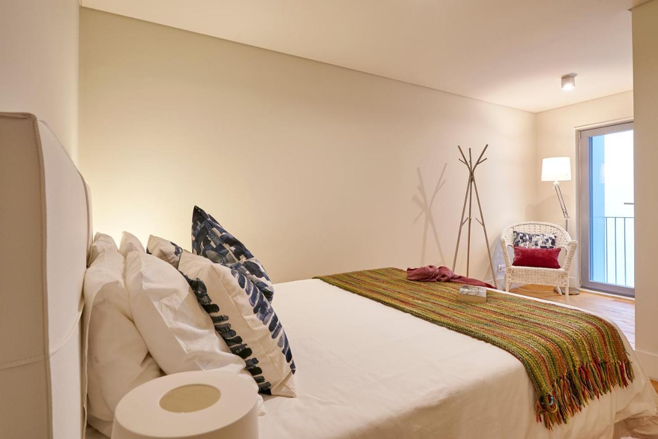 Modern Apartment Bica Dos Olhos Lisbon Room photo
